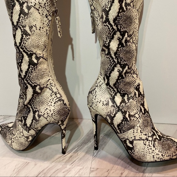 Steve Madden Debbie Snake Over the Knee Boot 5.5M - Picture 6 of 12